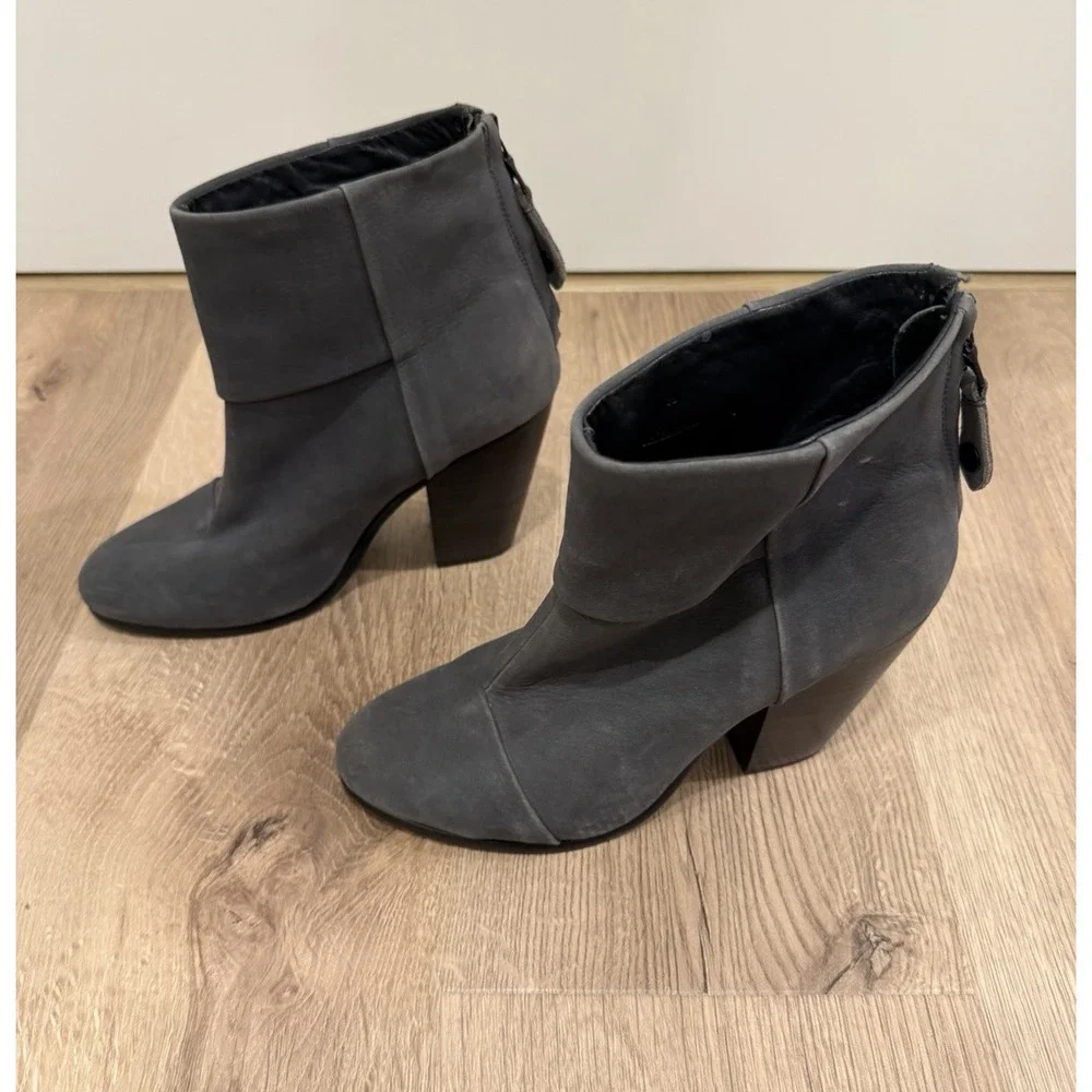 Rag & Bone Gray Suede Ankle Boot 38 w/ Back Zip Entry & Stacked Heel Newbury